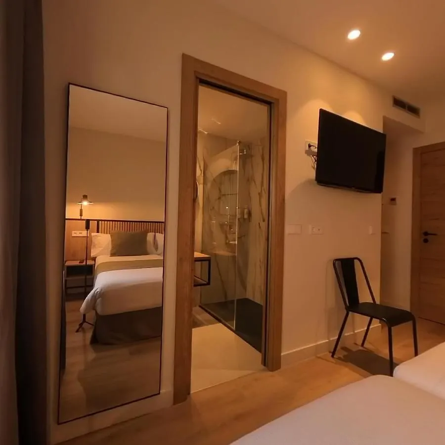 Hotel Marfany Andorra-a-Velha 3*,