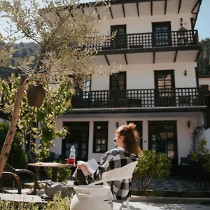  Hostel Maya Albania